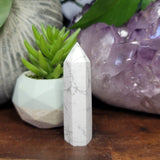 Load image into Gallery viewer, Howlite Tower